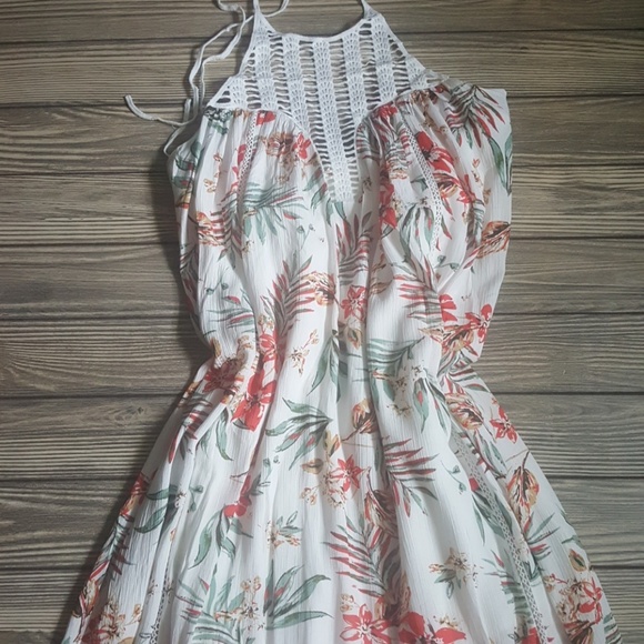 EMILY Coral Floral Maxi Dress - Picture 2 of 5